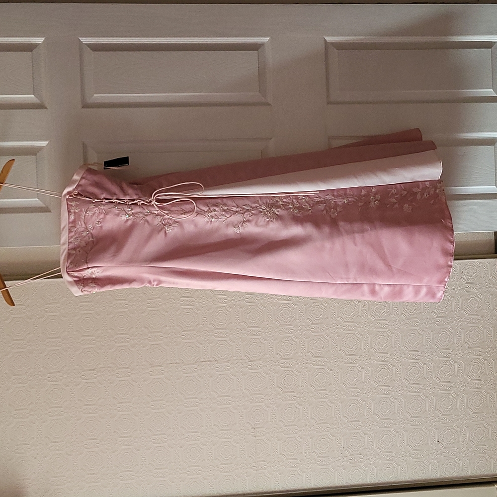 Nwt formal gown